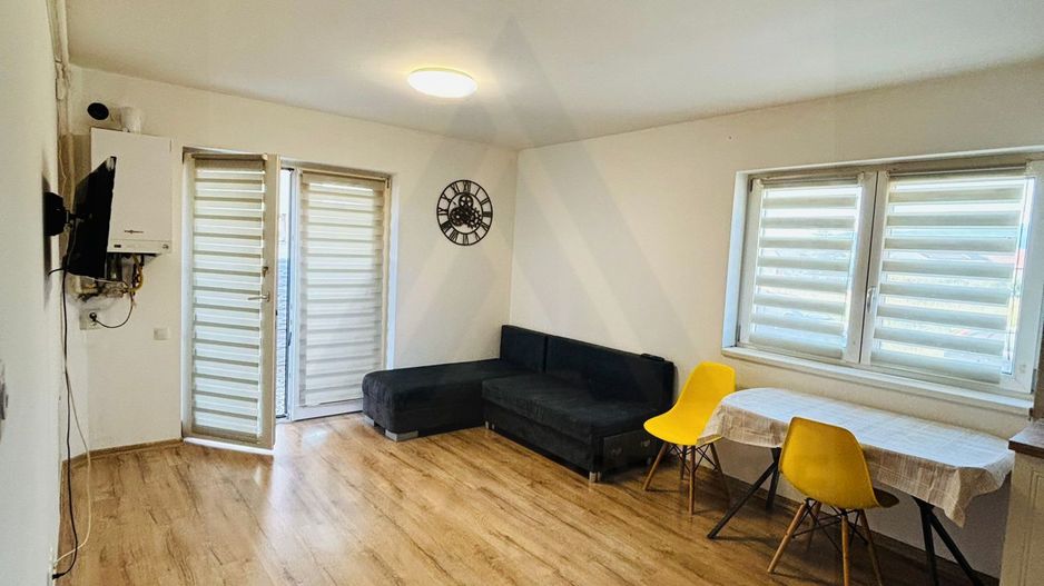 Apartament 3 camere 55 mp utili si curte 40 mp cartierul Arhitectilor - Poză 1