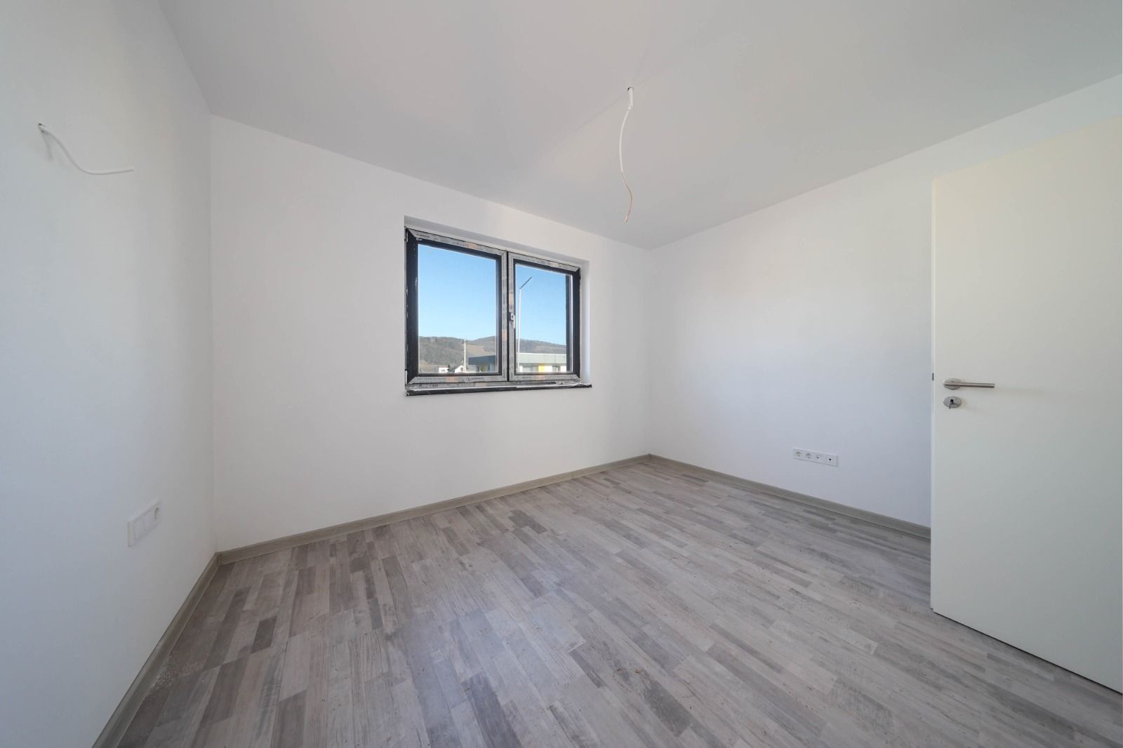 Casă Tip Duplex de Vânzare în Sânpetru | La Poalele Dealului Lempes - Poză 26