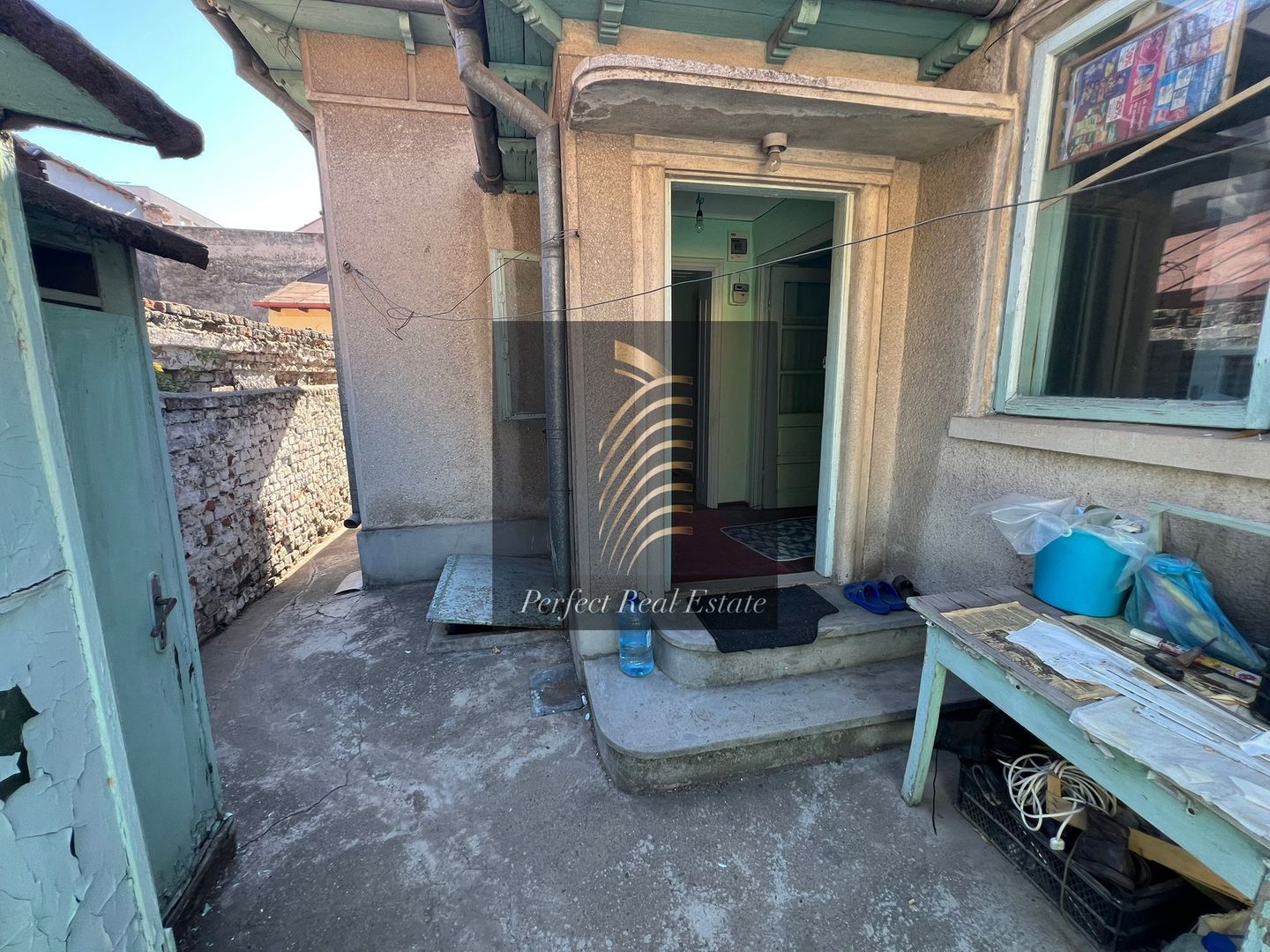 Vânzare casă cu dublu acces pe colț, într-o zonă ultracentrală - Poză 2