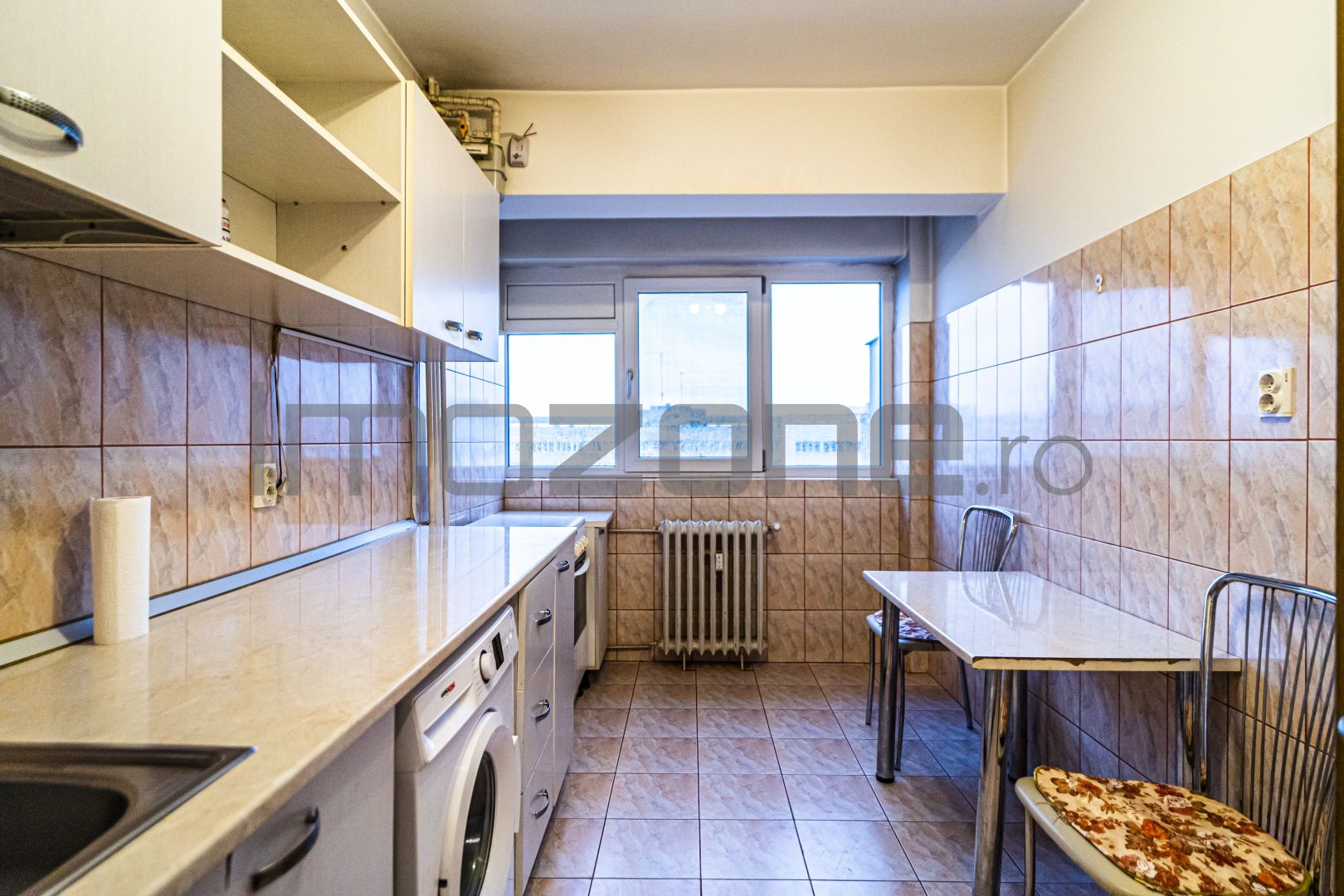 Apartament deosebit, piata Veteranilor, bloc stradal, reabilitat, bucatarie 10mp - Poză 7