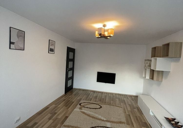 De inchiriat apartament cu 2 camere , Timpuri Noi sector4 - Poză 2