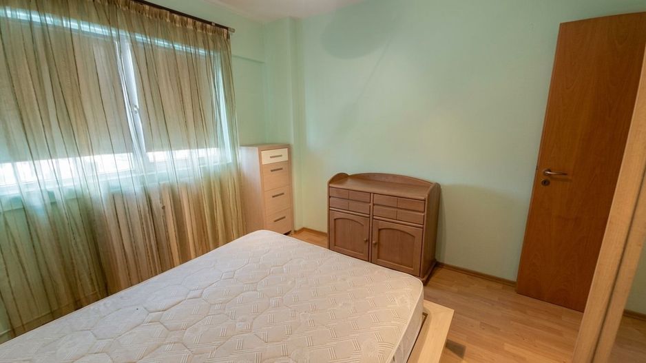 Închiriez Apartament cu 🏡 2 camere, Calea Moșilor, zonă centrală - Poză 5