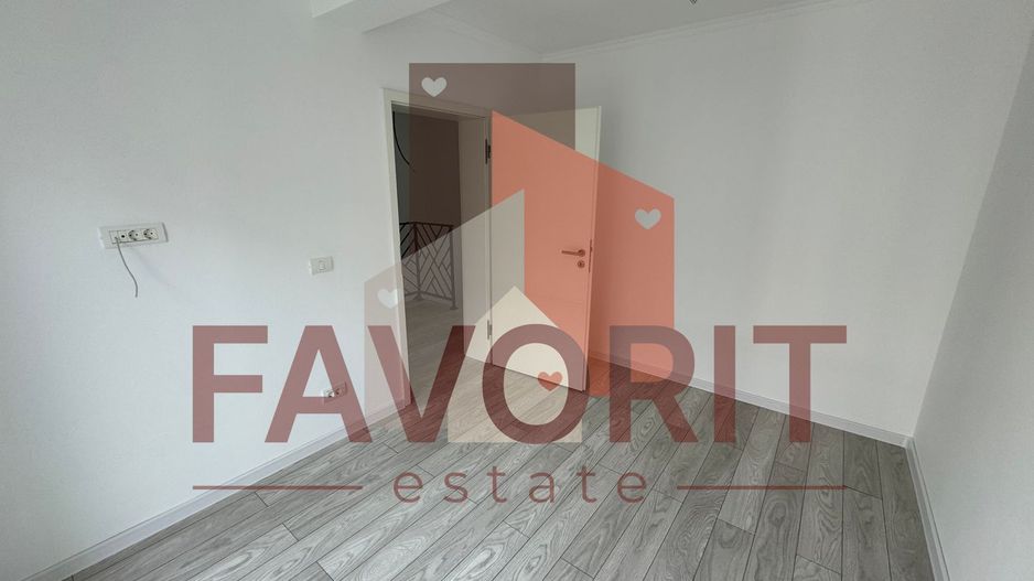 Finisaje la alegere. Vatra veche a satului. La asfalt - Poză 10