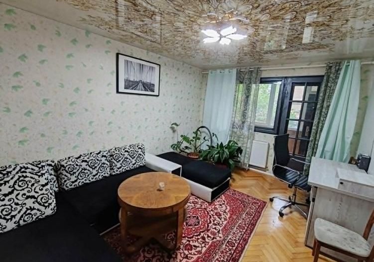 De inchiriat apartament cu finisaje de lux , Port, 2 camere, parter, 350 E - Poză 1