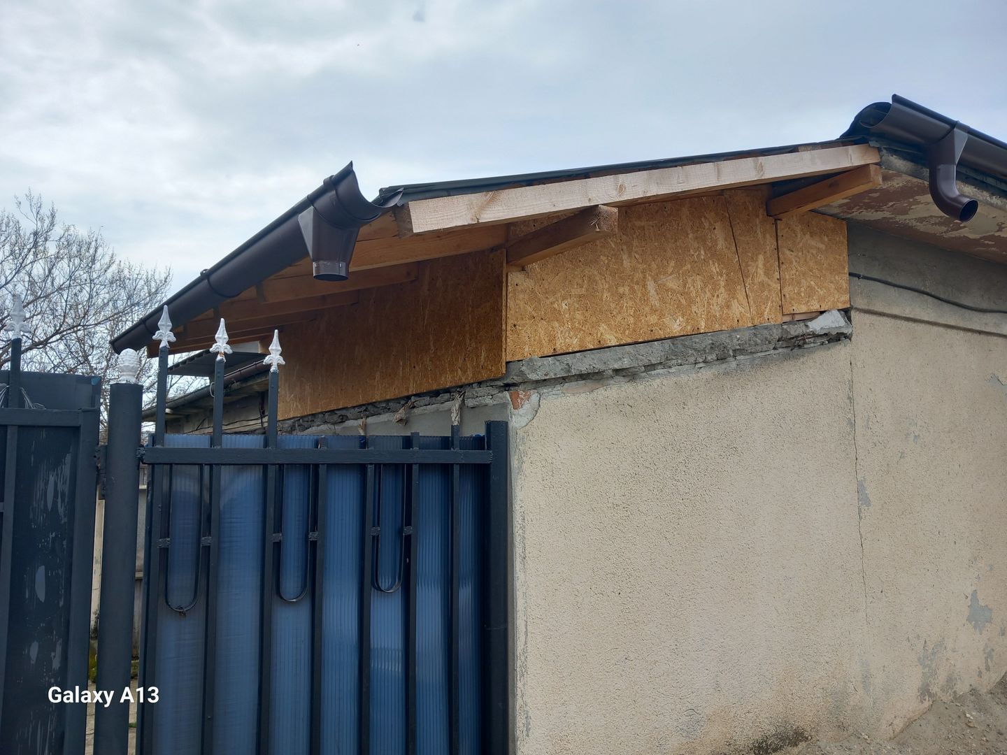 Ag BRASADAS vinde casa 34mp zona 16 Februarie - Poză 1