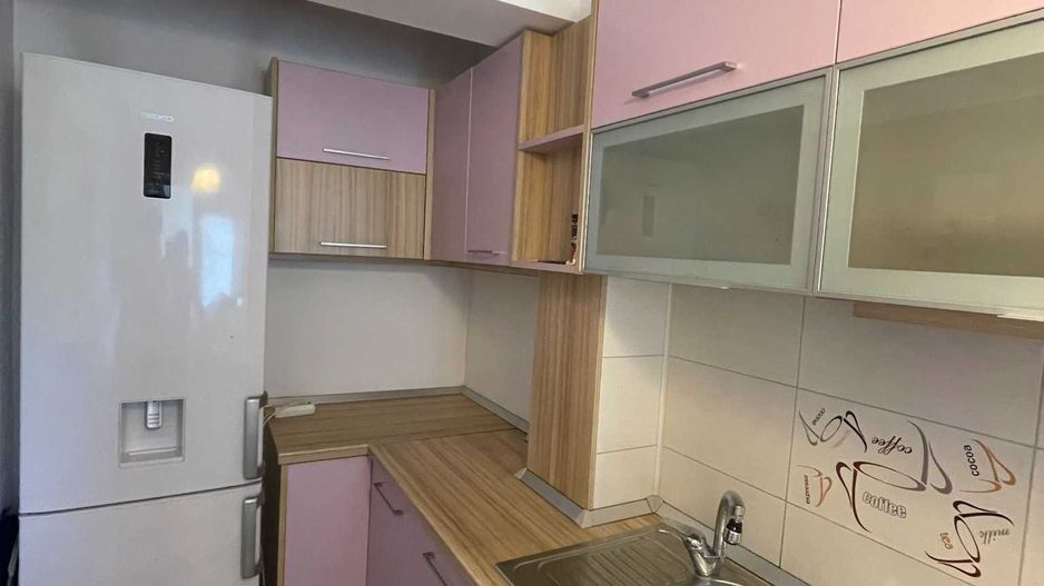 Închiriez apartament 2 camere, Mihai Bravu, centrală proprie - Poză 4