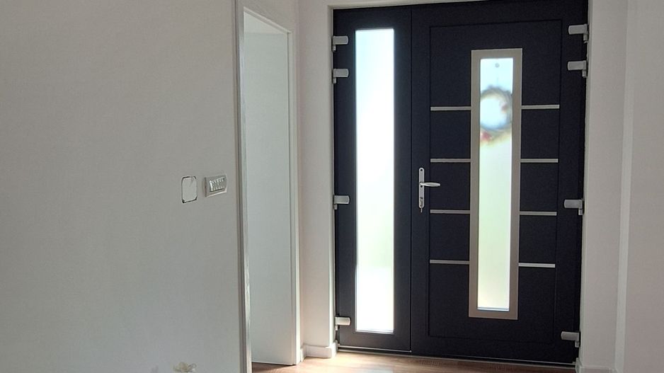 Casa individuala parter cu garaj - Dumbravita - Poză 7