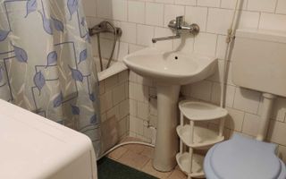 Inchiriez garsoniera Ciuperca - Poză 4