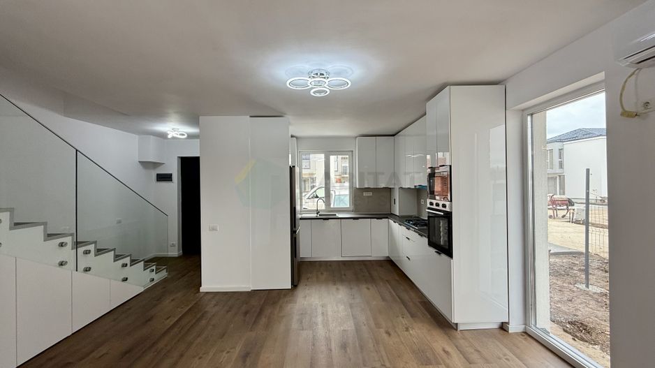 Vilă de închiriat în Tunari – 4 camere | curte proprie | disponibilă imediat - Poză 13