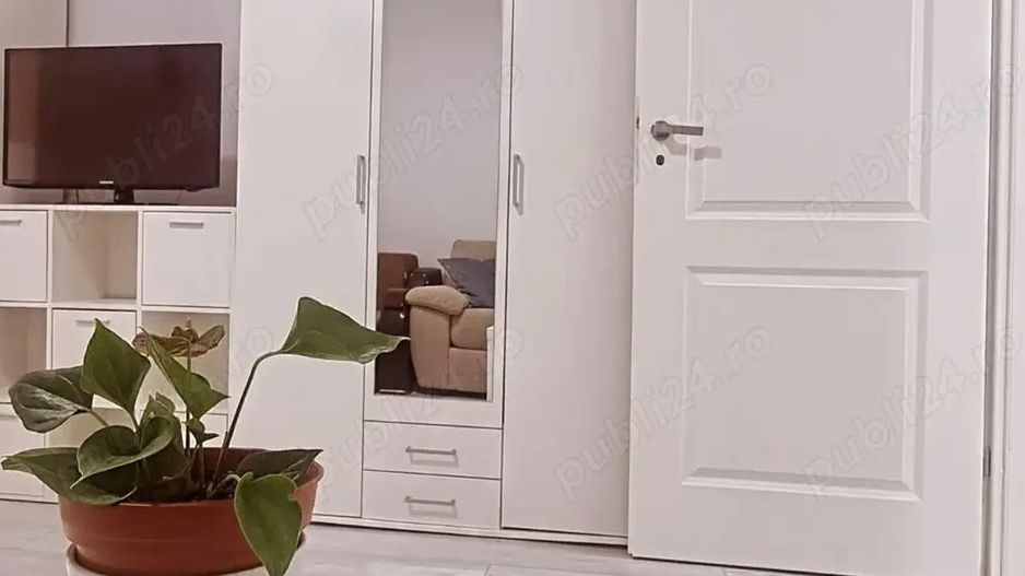 Garsoniera Renovata, etaj 1. Grand Arena. - Poză 4