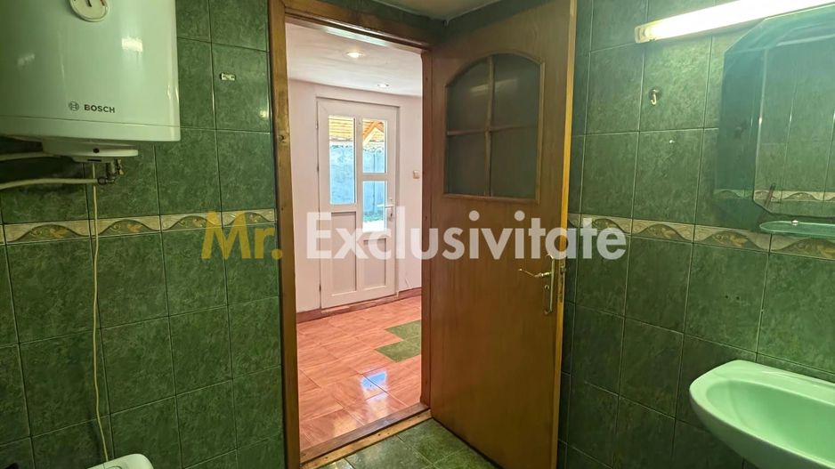 🏡 Oază de liniște! Casă cochetă cu foișor și curte – Mărăcineni - Poză 5