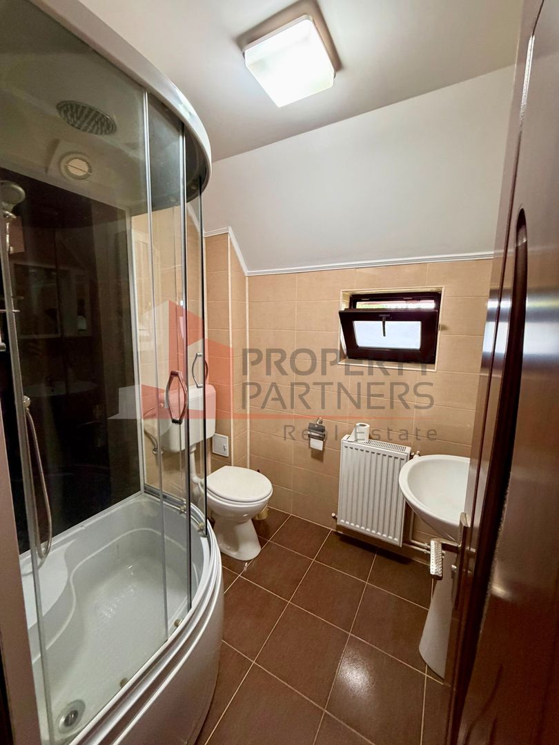 Proprietate spațioasă în Predeluț – la doar 800 m de centrul stațiunii Bran - Poză 20