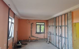 Vila cu piscina, 950  mp teren -  Piata Centrala, str. Posta Veche - Poză 15