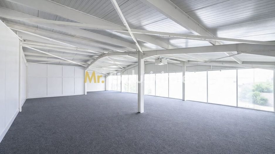 Showroom | Spatiu comercial premium, parter + etaj, multifunctional - Poză 11