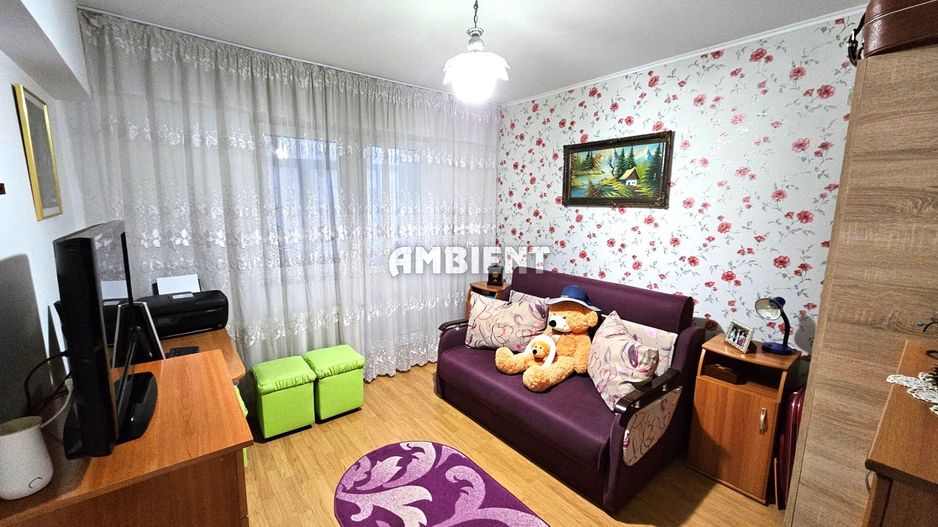 Apartament 2 camere, renovat complet, zona Centru; - Poză 1