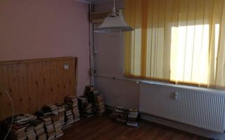 Apartament de vanzare Lujerului, metrou,decomandat,spatios,deosebit - Poză 3