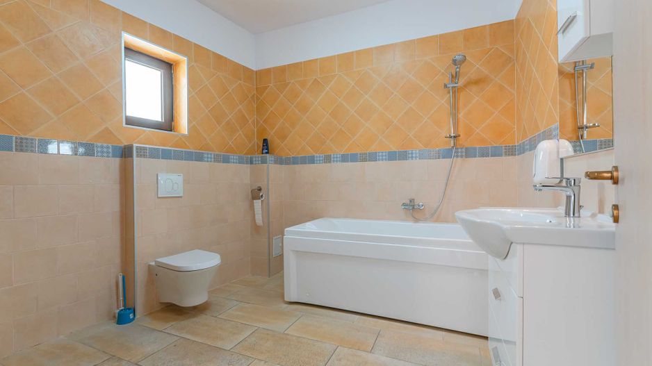 Birouri în zona Patria, Brașov - 2 locuri de parcare subterane - Poză 10