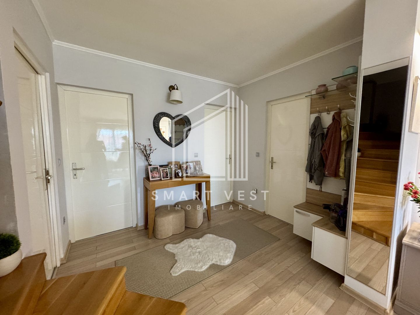 Apartament 3 camere +mansarda amenajată  | Etaj 2 | Zona Semicentrală - Poză 9