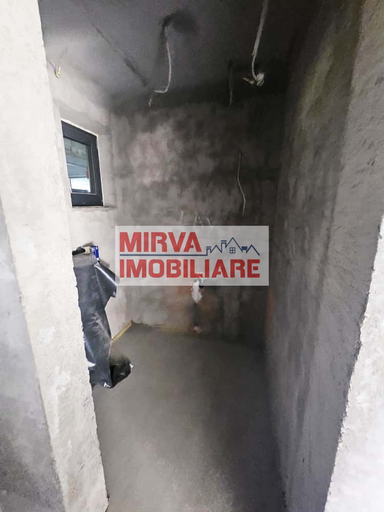 🏡 Vilă luminoasă, 4 camere, cu teren generos – Com. Plopu - Poză 18