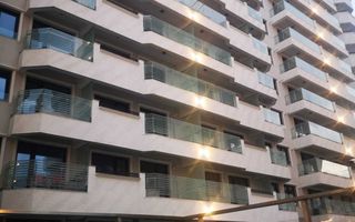 Apartament 2 camere de vanzare in Royal Town, Iasi - Poză 1