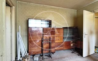 Apartament cu 3 camere de vanzare in Centru Civic, Oradea - Poză 5