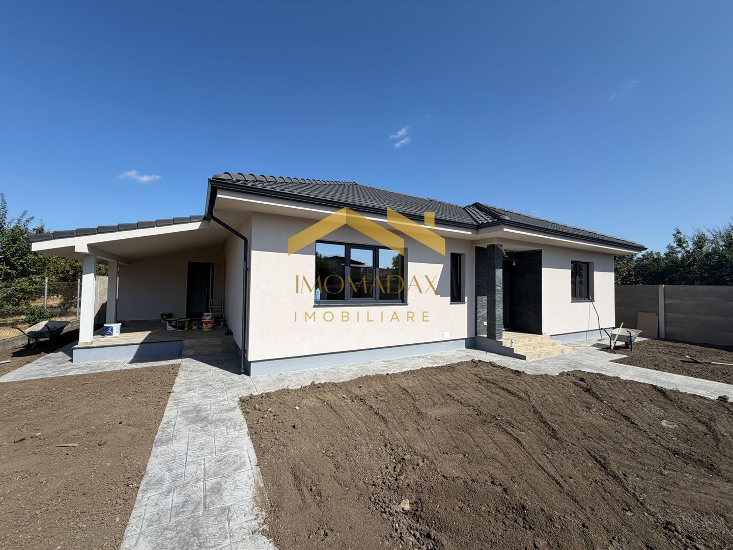 -Casa individuală -4 camere -2 băi - - Poză 1