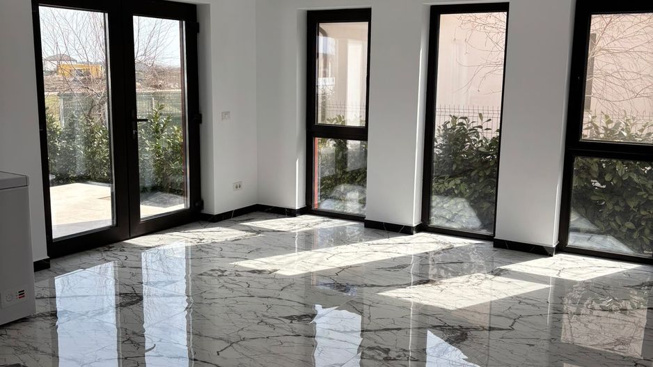 Oportunitate- Vila Individuala, Parter, semimobilata- Corbeanca - Poză 2