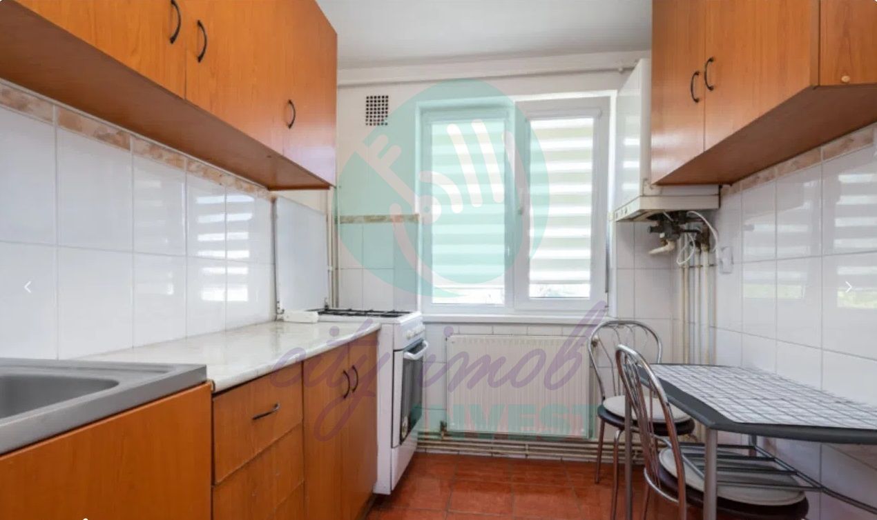 BLOC RUSESC - Vatra Luminoasa - Poză 6