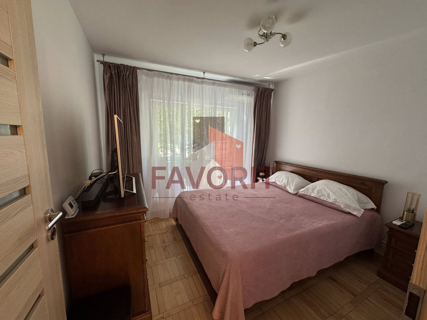 Apartament 3 camere decomandat – Zona Lipovei - Poză 3