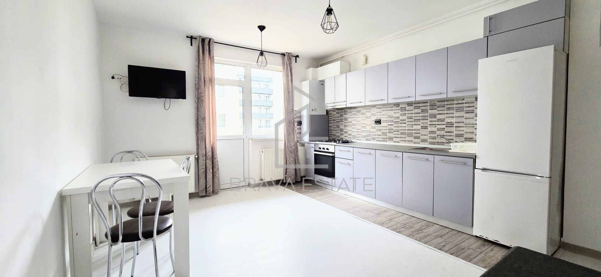 Apartament 3 camere, 56mp, balcon, parcare, strada Cetatii - Poză 1