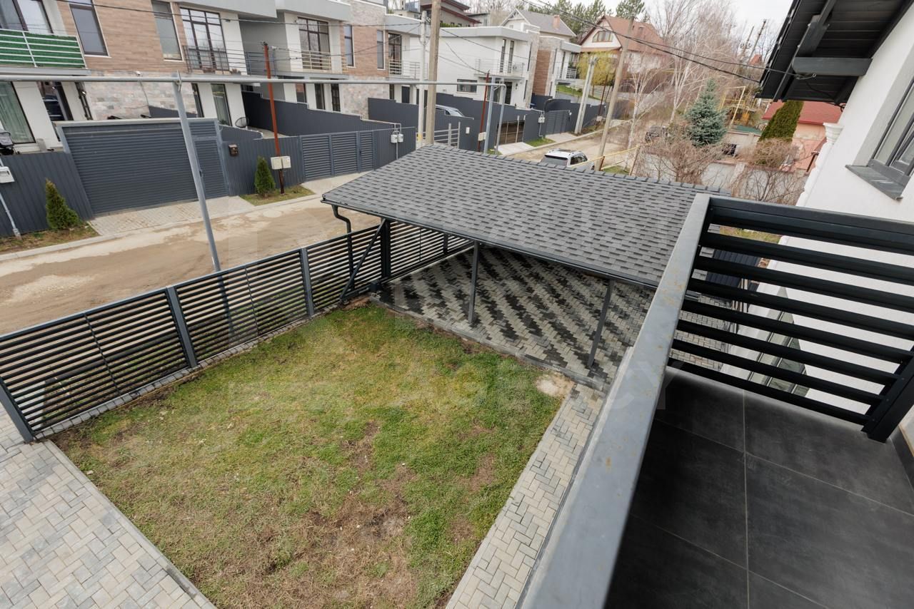 Vânzare, casă, 3 nivele, 3 camere, strada Codrilor, Durlești - Poză 12