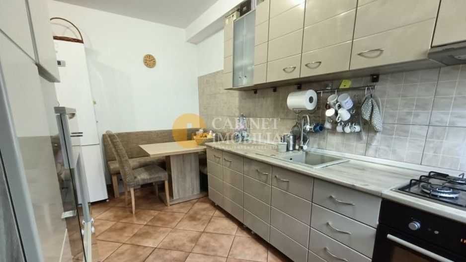 Casa 4 camere - Valea Adanca zona 5 Drumuri - Poză 8