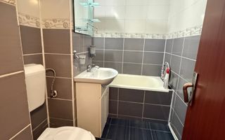 De vanzare Apartament 2 Camere Micro 16 Etaj Intermediar - Poză 3