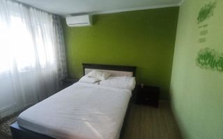 Apartament 2 camere decomandat, etaj intermediar, bloc renovat, zona Podu Roș - Piața Nicolina, Iași - Poză 2