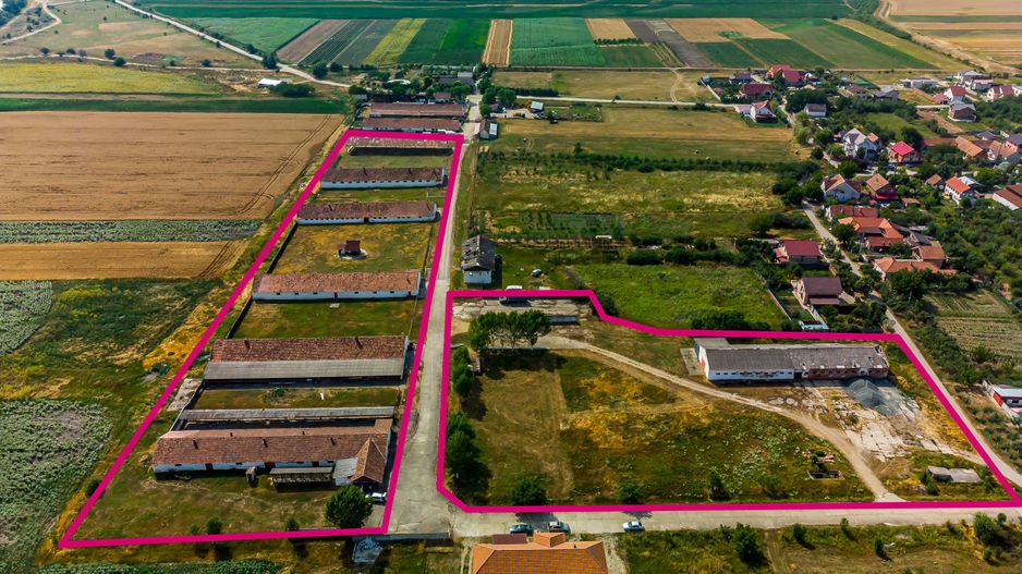 Fermă Mândruloc 2,5 ha - Poză 10