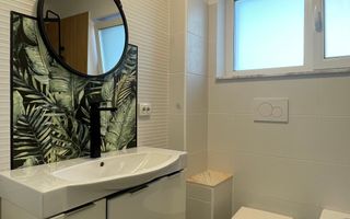 Apartament spatios cu 3 camere in zona Pietei Mihai Viteazul - Poză 13