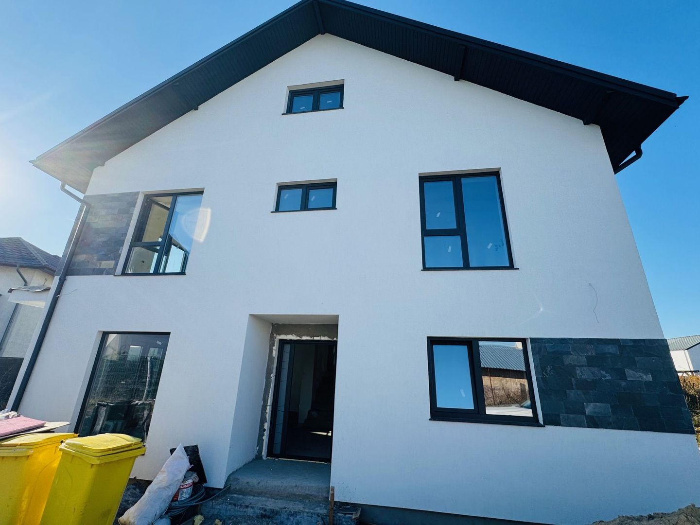 Individuala Otopeni, MANSARDA si curte MARE 0% comision - Poză 1