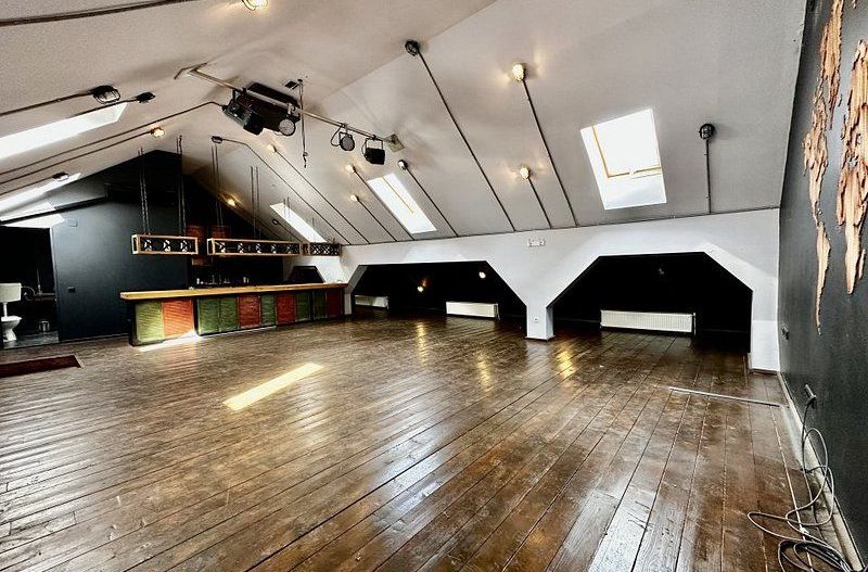 Birou inedit, complex în Piața Unirii - Poză 17