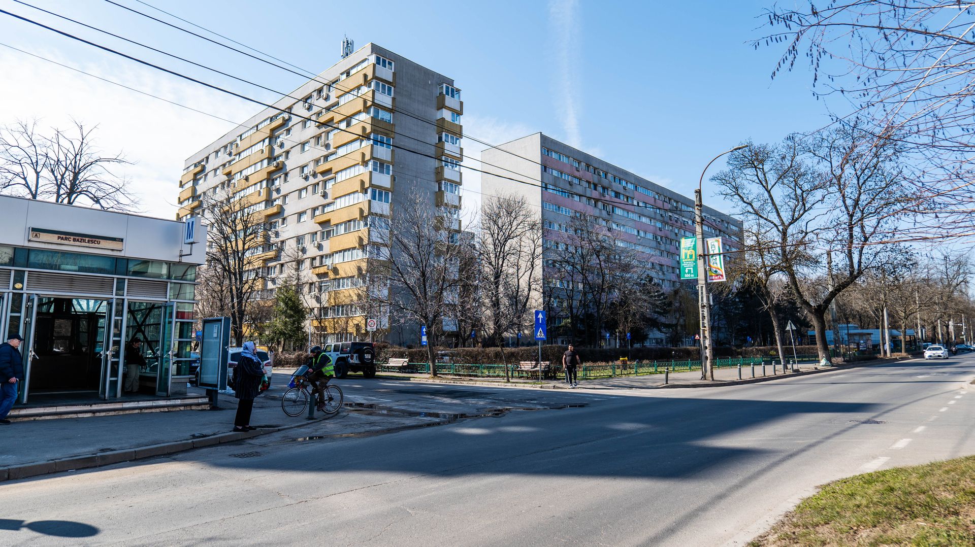 Vanzare apartament 2 camere, complet renovat, Metrou si Parc Bazilescu - Poză 24