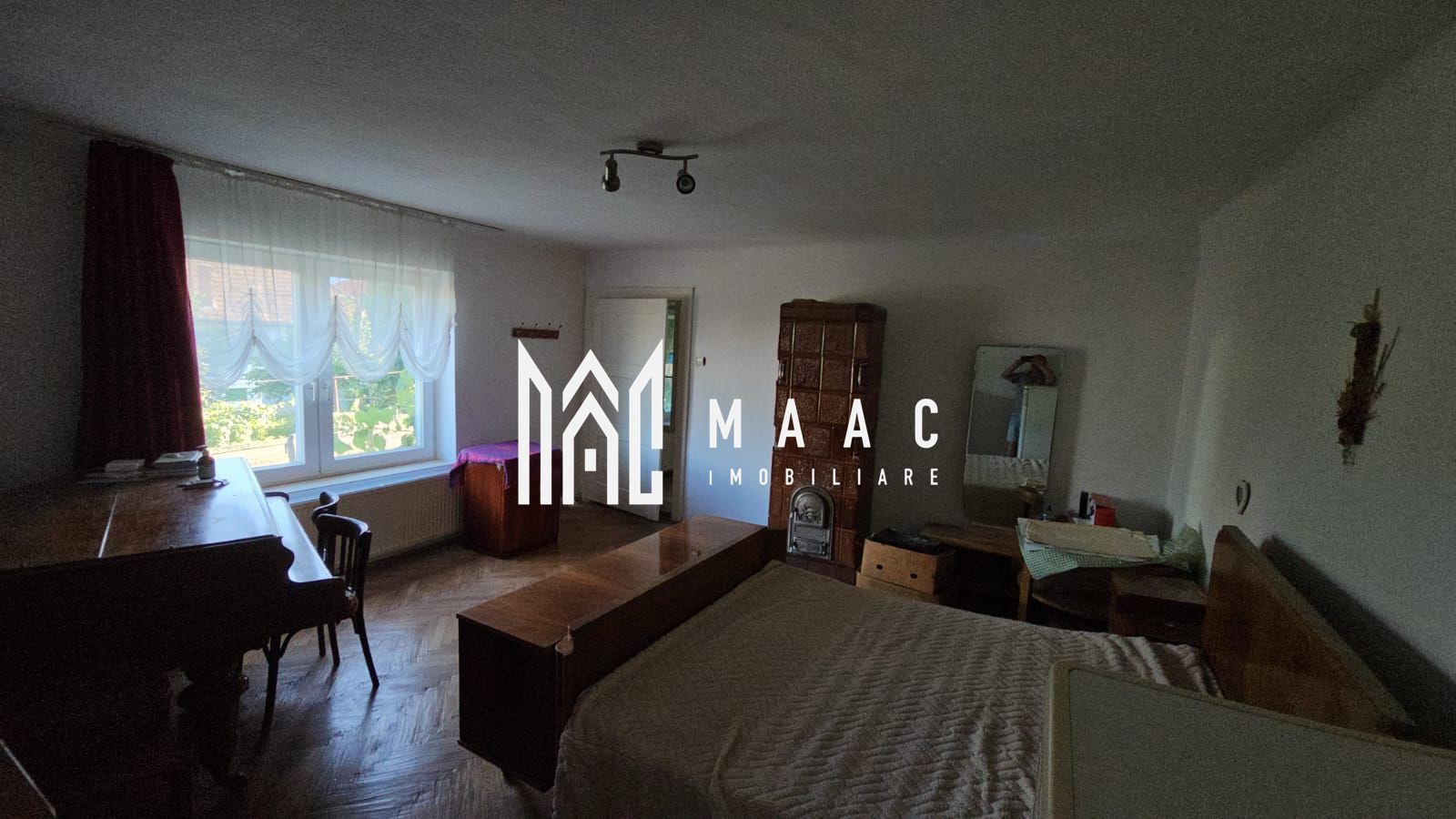 Casă 4 camere de vânzare | Cisnădie | 140 mp | teren 1.230 mp - Poză 9