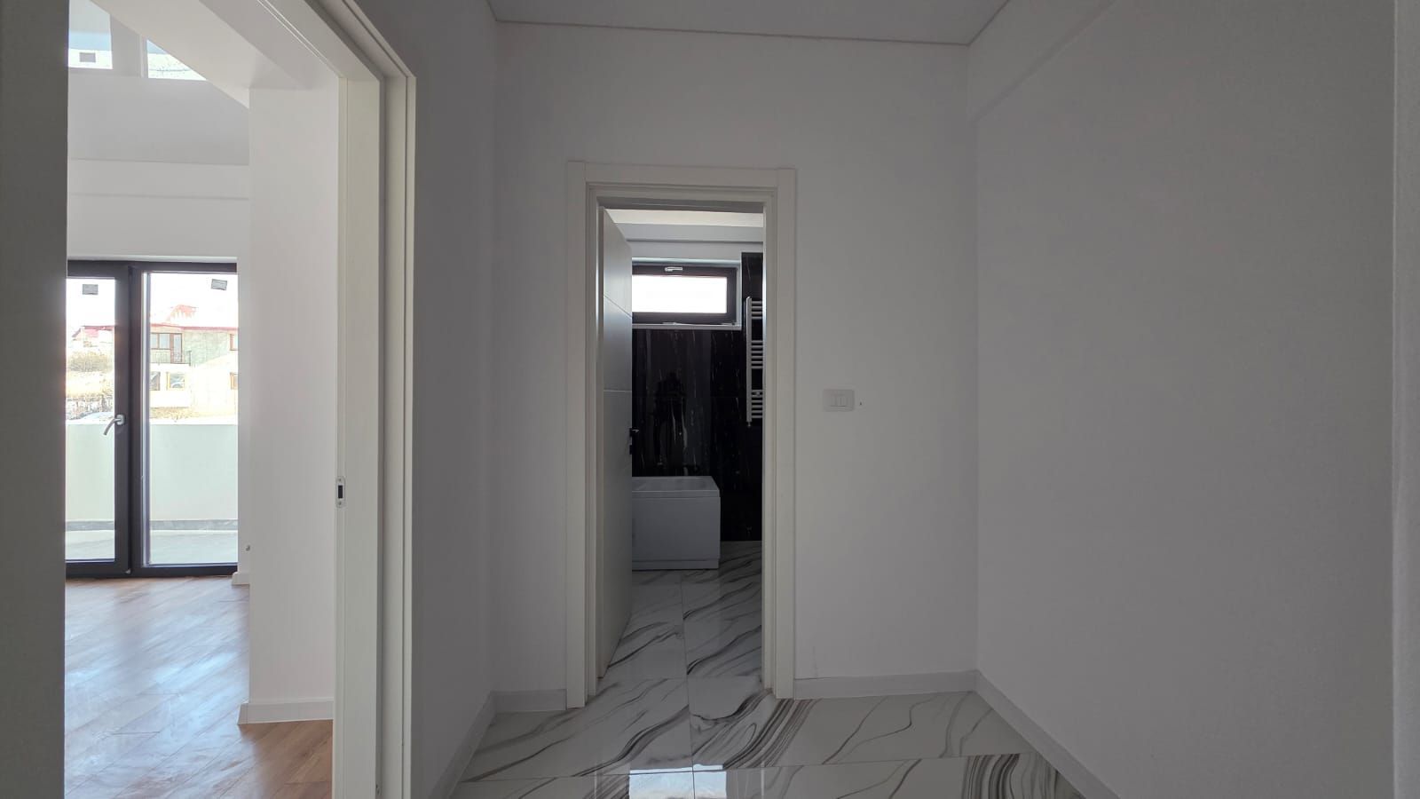 MUTARE IMEDIATA 2 CAMERE 57MP BUCIUM VISANI INTABULAT - Poză 7