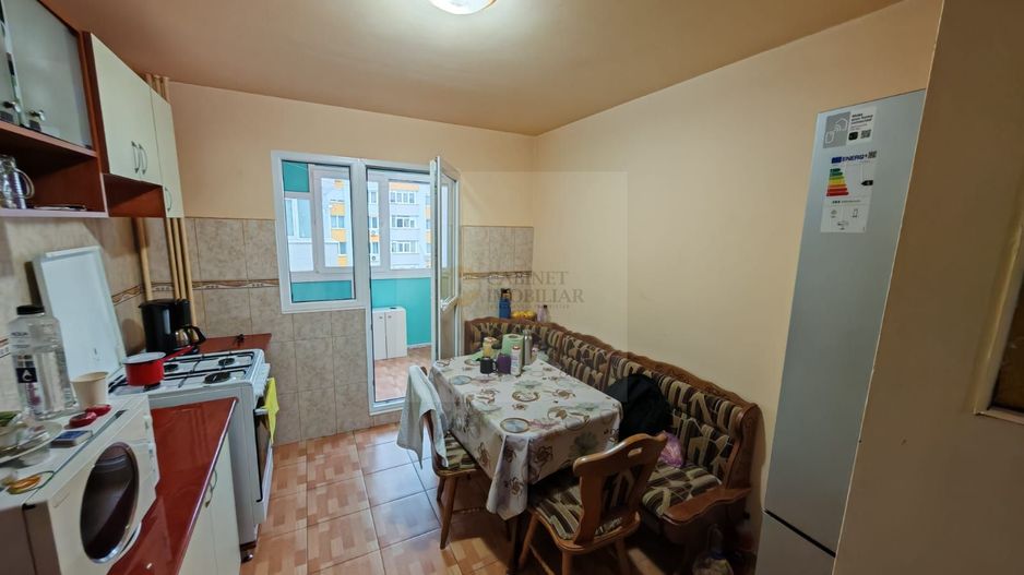 Apartament 4 camere | Decomandat | 94 mp | Bloc Reabilitat - Poză 2
