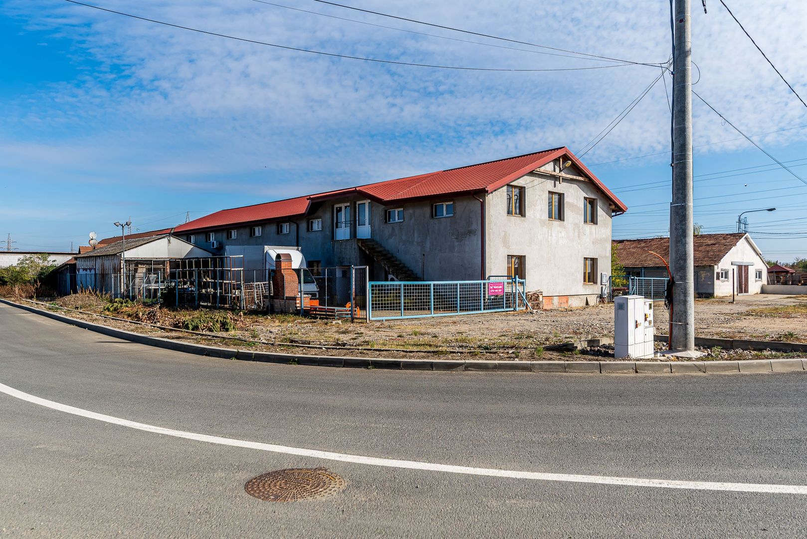 Hală industrială lângă DEDEMAN, teren 1337 mp si construcție de 814 mp - Poză 9