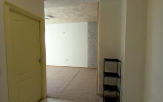 Apartament de vânzare, 2 camere, 45 mp utili, Ciurea, aproape de Primărie - Poză 3