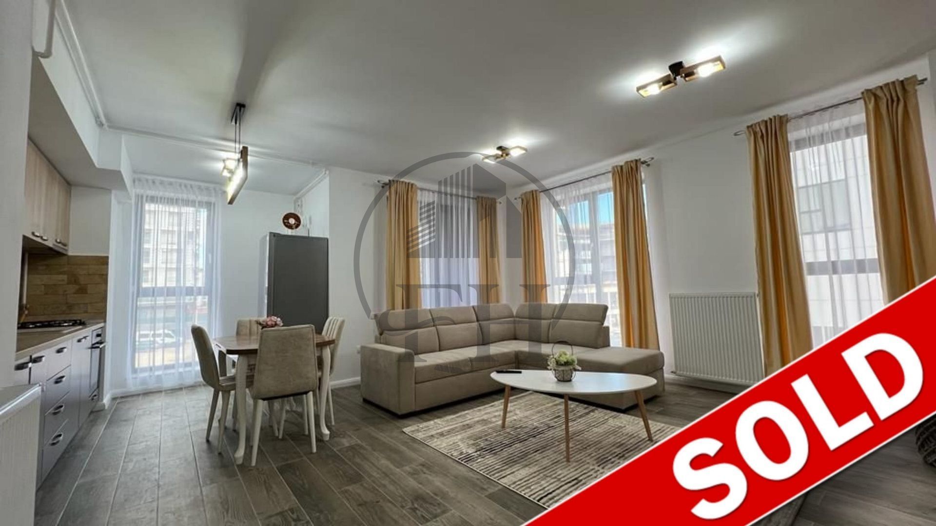 Apartament cu 2 camere de închiriat în City Park Mall, Constanta - Poză 1