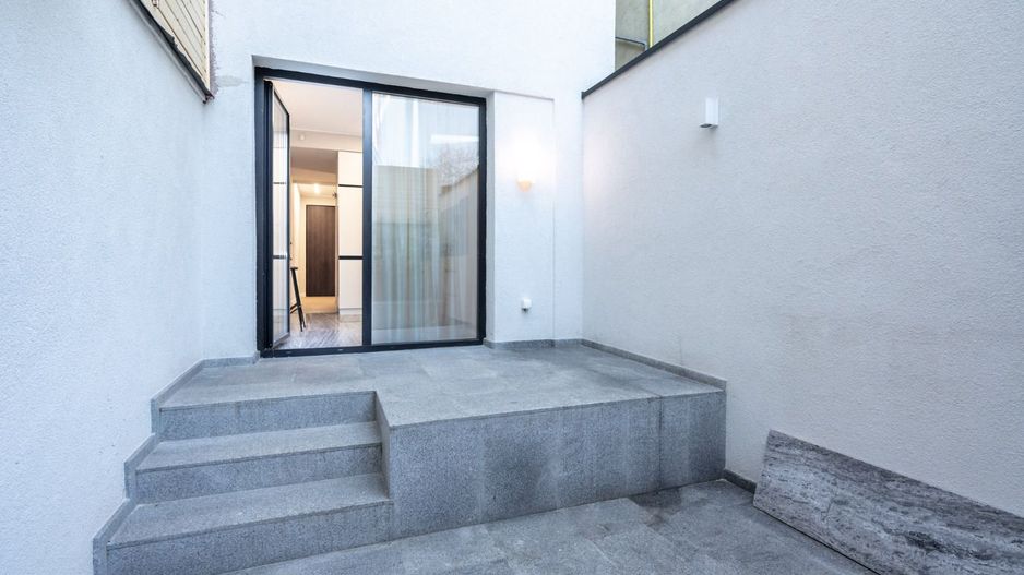 Vila modernista de închiriat  | Zona Calea Călărași | 4 locuri parcare - Poză 10