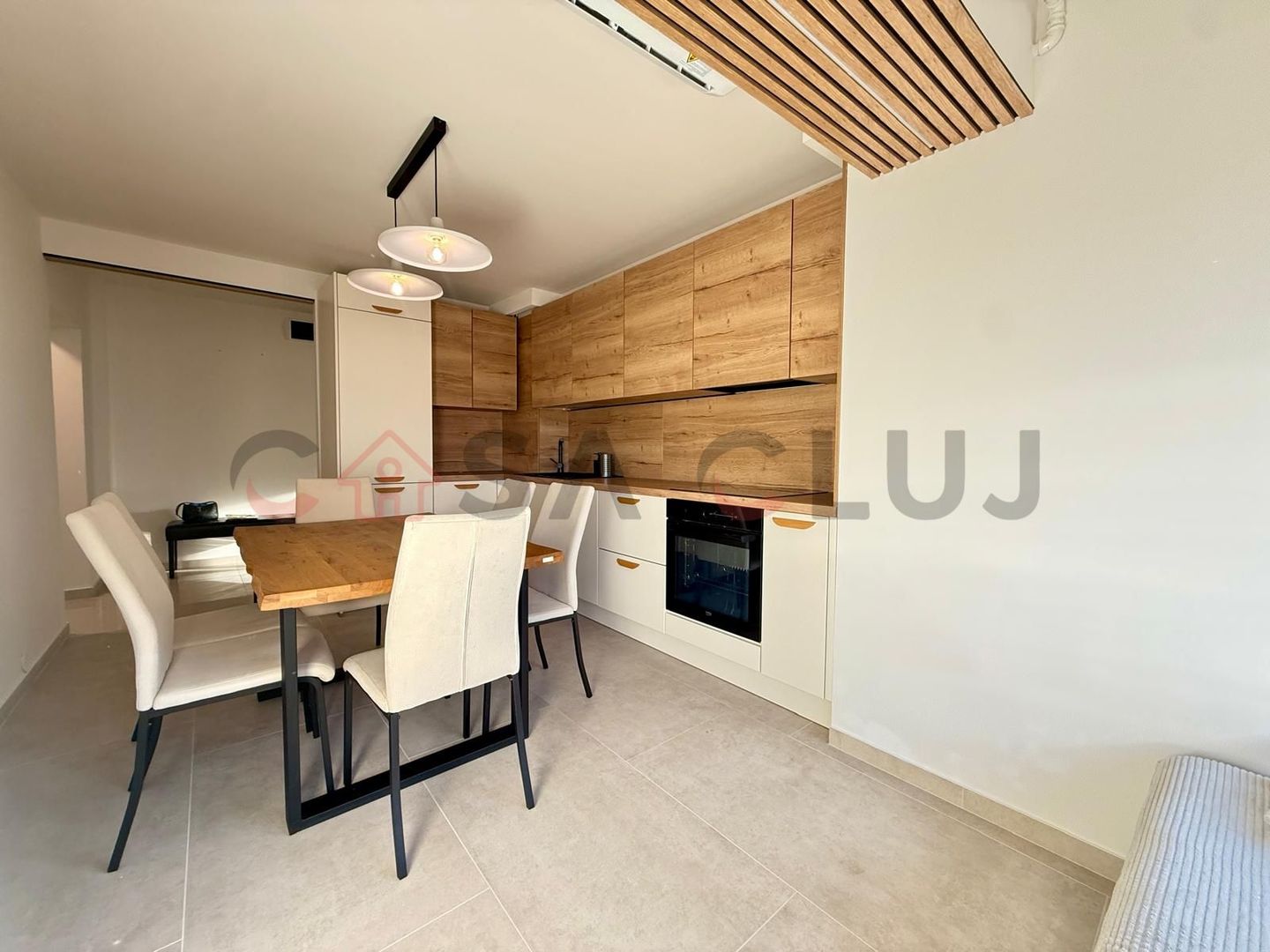 Apartament renovat, etaj intermediar, zona Năsăud - Poză 7