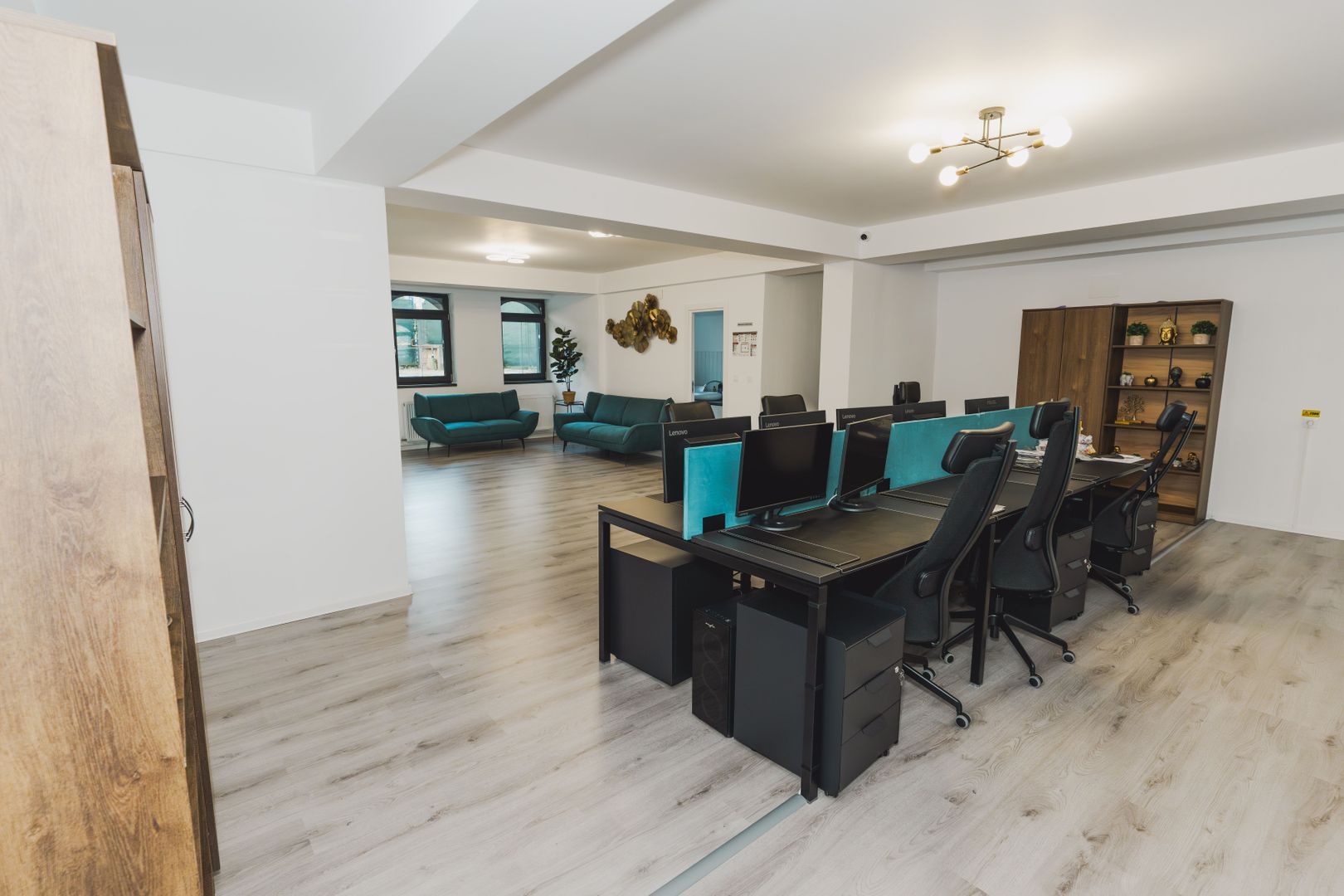 Vila 2 minute Lacul Herastrau I OPORTUNITATE INVESTITIE - Poză 11