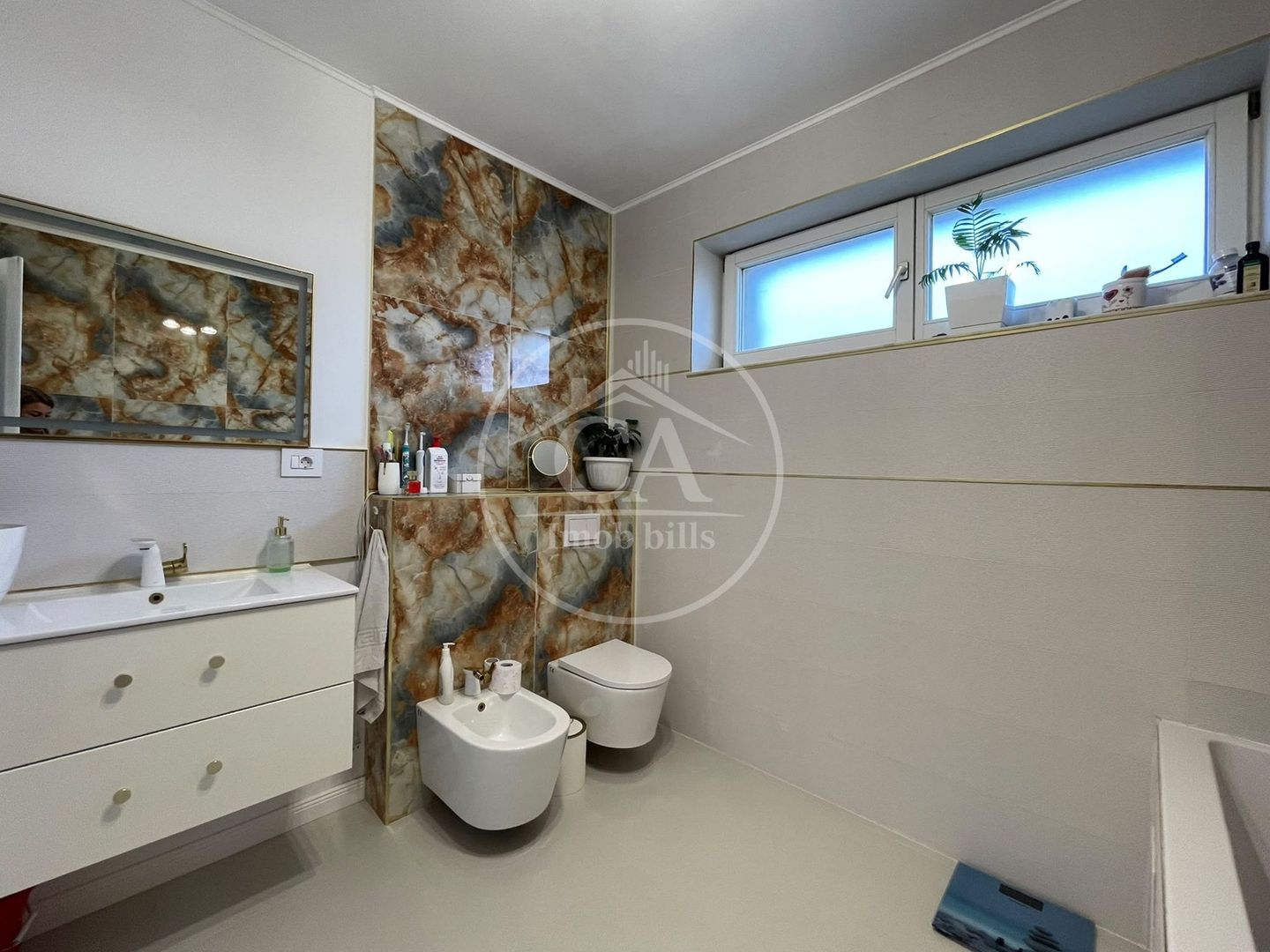 Casa de vanzare cu 10 camere in Santandrei, Bihor - Poză 43