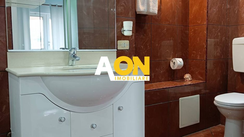 Apartament cu 2 Camere, Etaj Intermediat, Zonă Ultracentrală - Poză 8